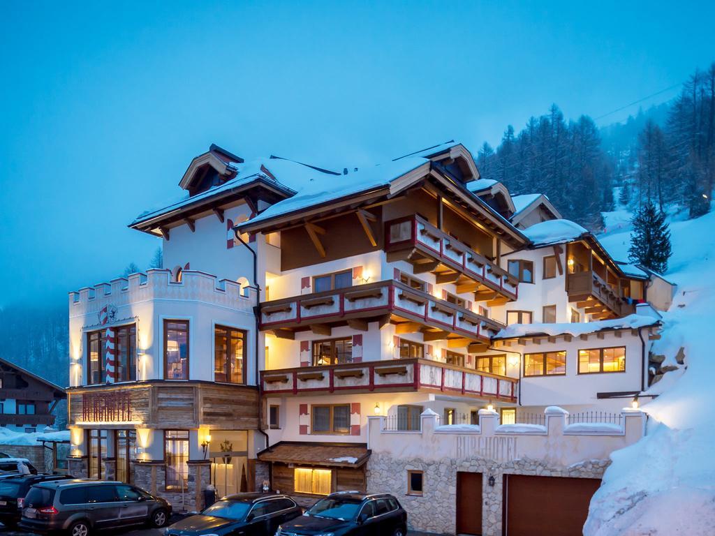 Burghotel Alpengluehn Обергургль Екстер'єр фото