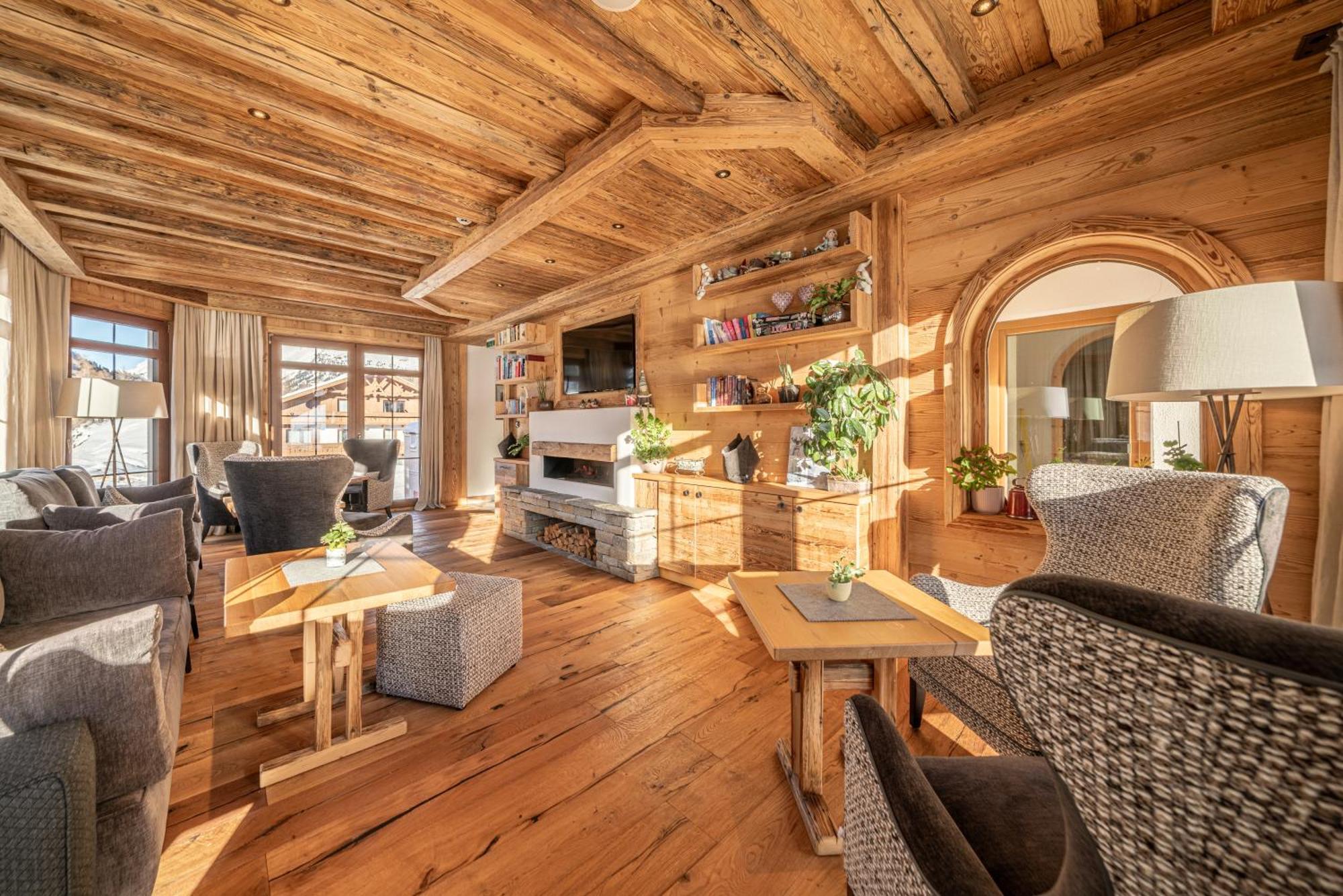 Burghotel Alpengluehn Обергургль Екстер'єр фото